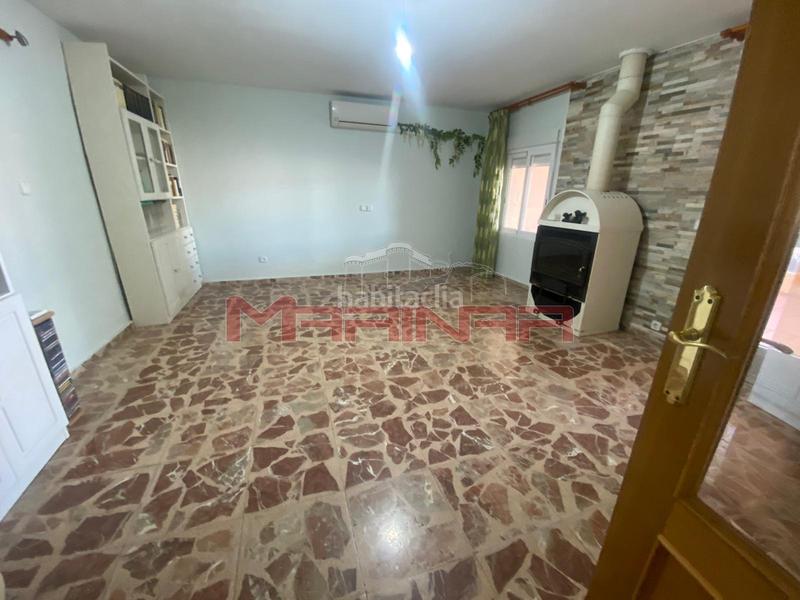 Foto b7942250-c9a1-4690-8056-a63d875e98a4. Casa adossada amb aparcament a Centro Seseña