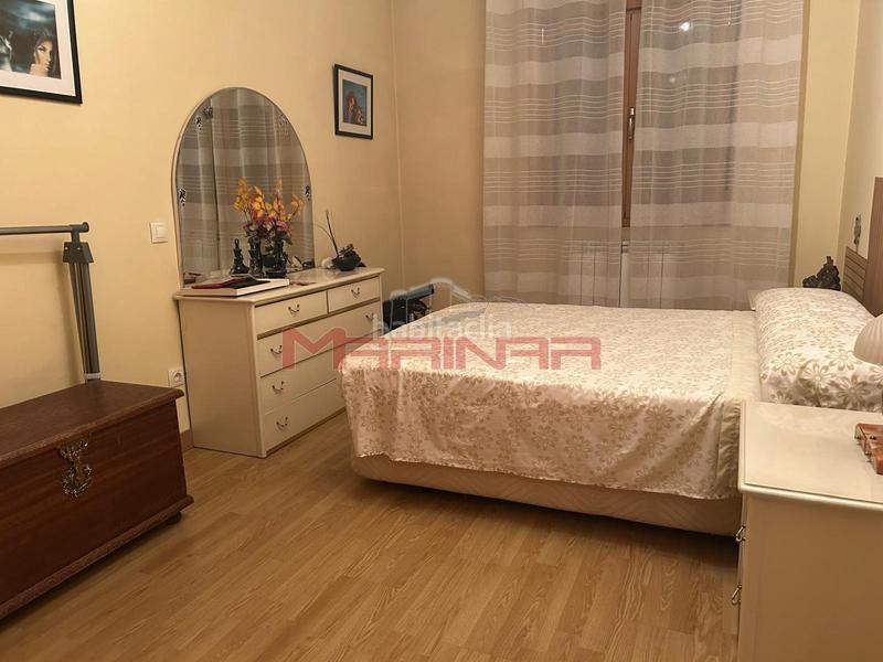 Foto 1158a70c-8203-436c-8086-ac1d9a18cfb9. Casa aparellada amb calefacció aparcament piscina a Seseña