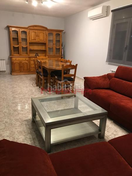 Foto 0a1b31b5-d009-466c-b472-df14f0714089. Chalet avec chauffage piscine dans Los Barreros Seseña