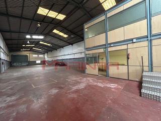 Location Bâtiment à usage industriel à Centro. Nave en seseña