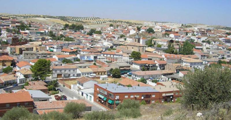 Foto 7277c800-a9fd-4cdb-a38b-9a9411e5c1f6. Terreny residencial a calle de santa ana 2 a Borox