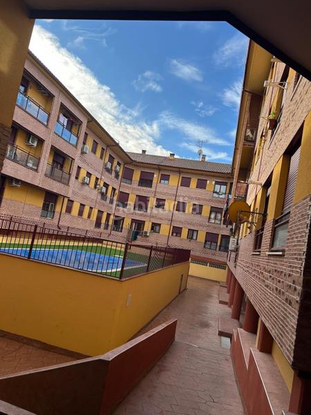 Foto 5ccd73de-7ab7-44e9-8cc7-0f1620ea8eda. Piso  con piscina y ascensor en Magán