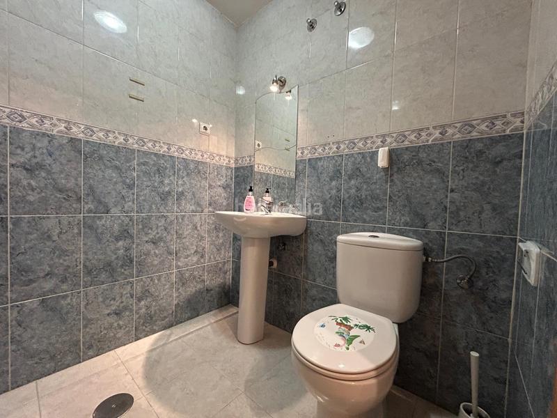 Foto 6512bf75-37e2-4e43-bb4d-13d5c0919d5a. Casa adossada amb calefacció aparcament a Los Robles Seseña