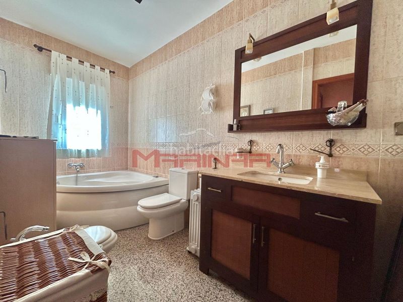 Foto e54c3a97-b587-49f5-9db4-bf947e7efd83. Casa adossada amb calefacció aparcament a Centro Seseña
