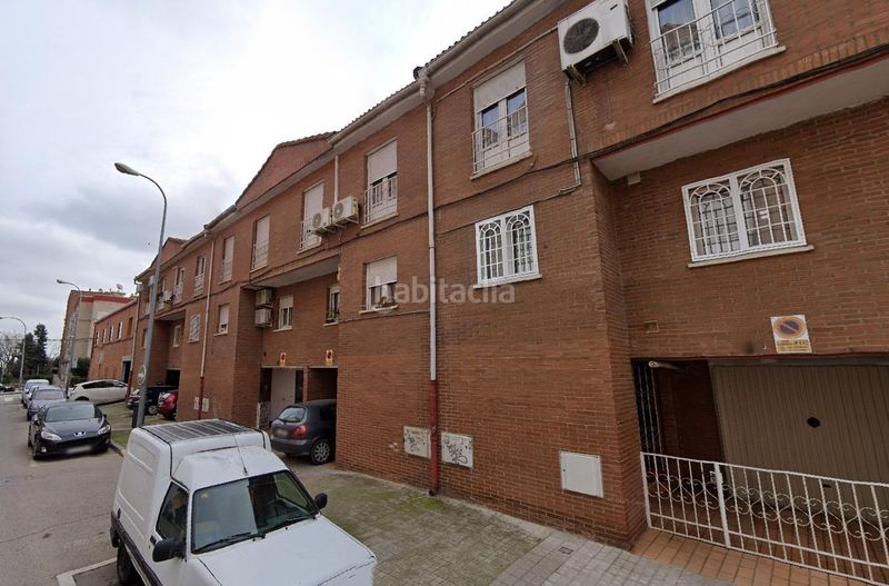 Foto 18121700-8849-4f7c-bdc0-fec44931ff04. Casa adossada amb calefacció aparcament a Centro Fuenlabrada