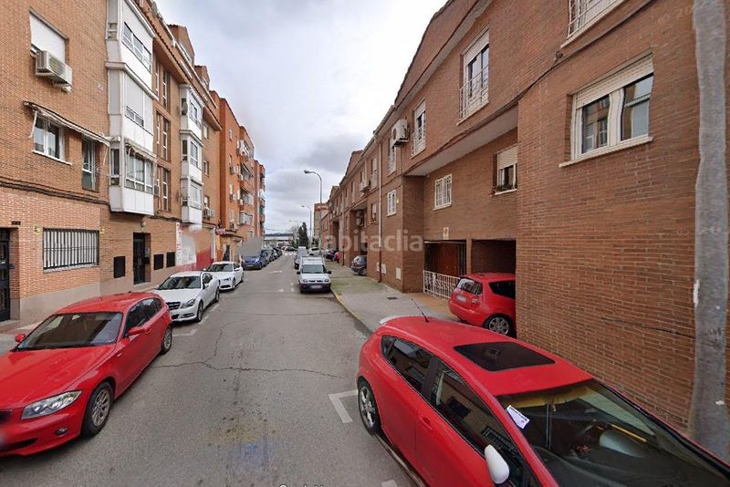 Foto 5f3cca3b-adf6-4b80-a2b1-9dfafd90222c. Casa adossada amb calefacció aparcament a Centro Fuenlabrada
