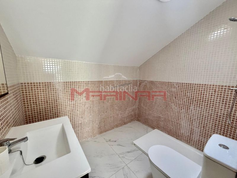 Foto 45ae2544-bc23-4dca-87e1-a6d64e146d84. Dúplex  Centro en Centro Seseña