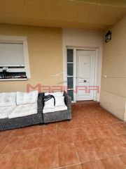 Casa aparellada a Titulcia. Adosado de esquina en titulcia