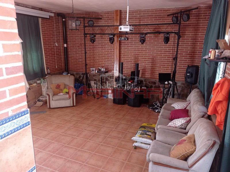 Foto 532907b1-187f-44c2-974b-223b411f2f95. Casa adossada amb calefacció aparcament a Cedillo del Condado
