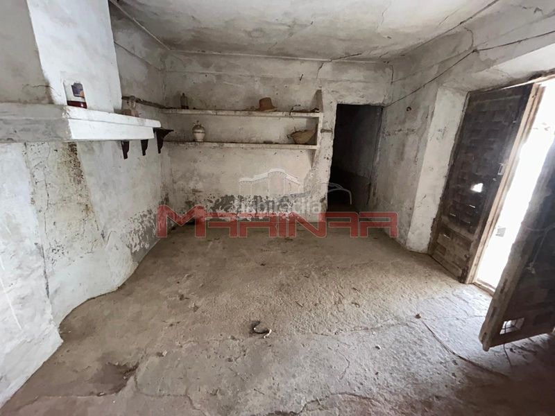 Foto 80a5803d-c2cc-4b74-b810-459d97e2f08b. Casa adossada amb calefacció aparcament a Borox