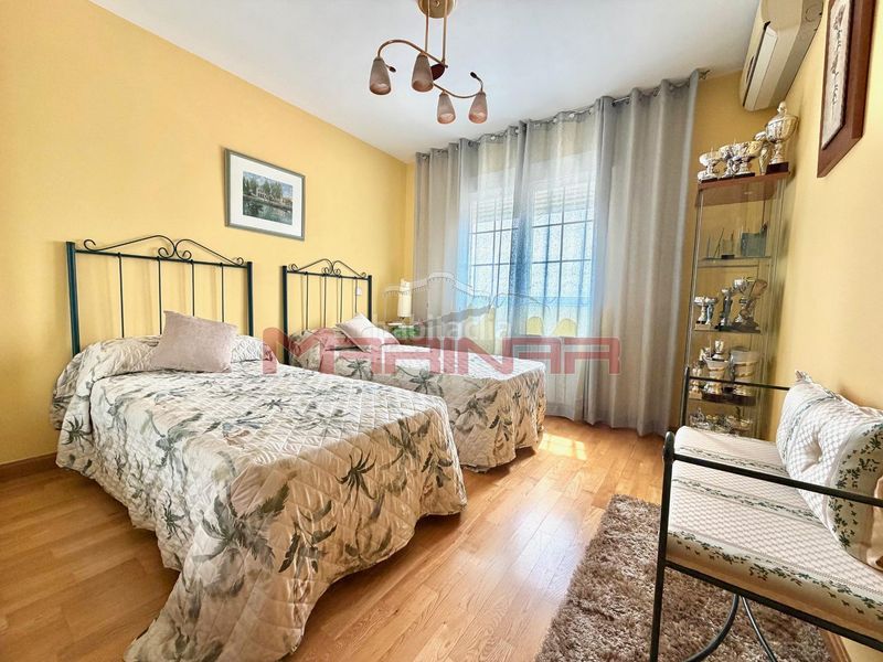 Foto ca9005c7-ff28-449a-a148-eab88f6966d9. Casa adossada amb calefacció aparcament piscina a Seseña
