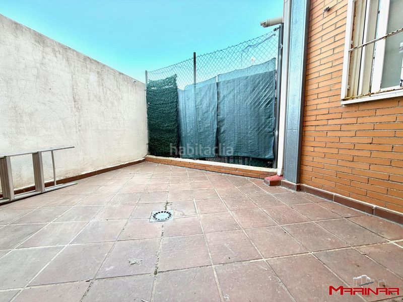 Foto 5a76fe6b-8f38-424d-85ed-9d302946d7e8. Planta baixa amb calefacció a Centro Seseña