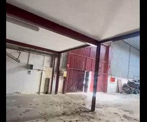 Nau industrial a Centro-Ayuntamiento. 2 naves contiguas en pinto
