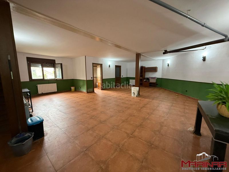 Foto 2d4ce8da-1140-49af-80f4-8c7cb4229bec. Casa adossada amb calefacció a Centro Seseña
