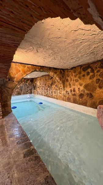 Foto b7131780-9a66-4cf0-a3ba-debfa50fbf68. Casa adossada amb calefacció aparcament a Segurilla