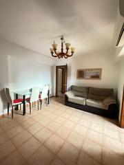 Location Appartement  Calle ildefonso fernández sánchez. Piso centrico a un  precio imbatible, 2 habitaciones, exterior,