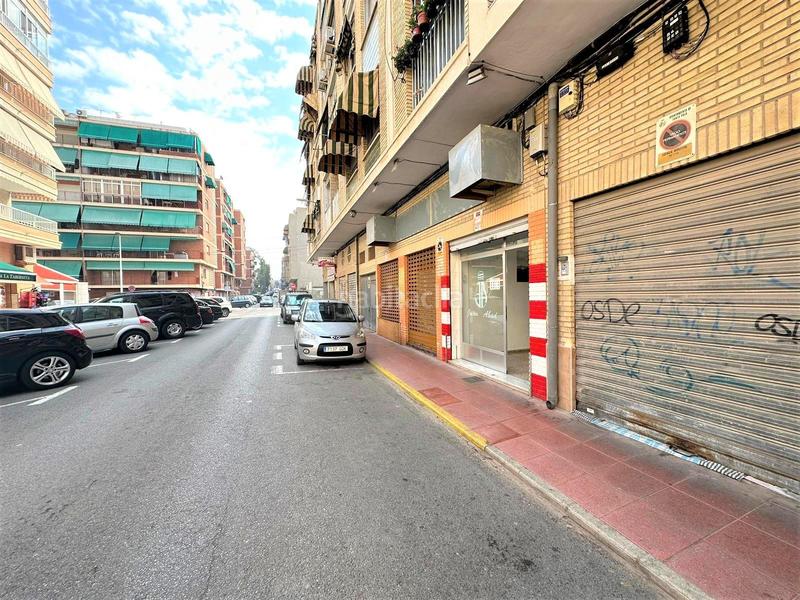 Foto e03f7d43-aae4-406d-8b12-2dc965ccc230. Locale commerciale in Centro Santa Pola