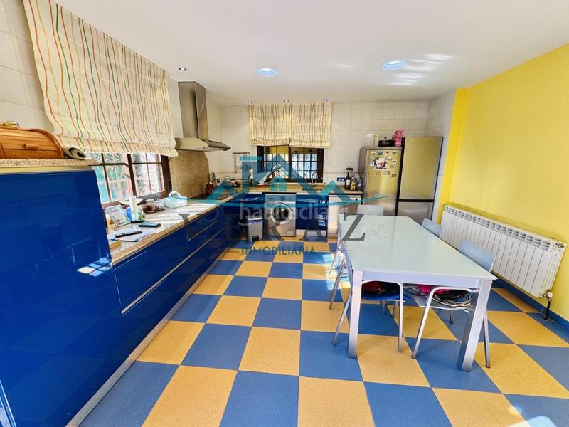 Foto 45308390-25e4-4636-8b84-2ba394cf24ad. Casa en Pueblanueva (La)