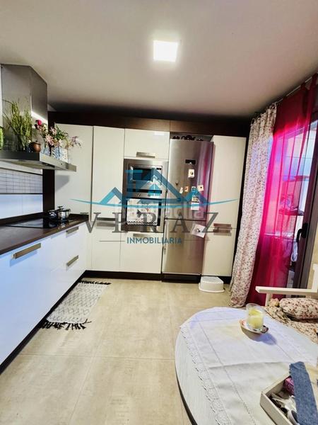 Foto 07415b0b-af2c-47b9-83a5-302f3d2898a5. Casa adosada en Hospital-Nuevo Centro Talavera de la Reina