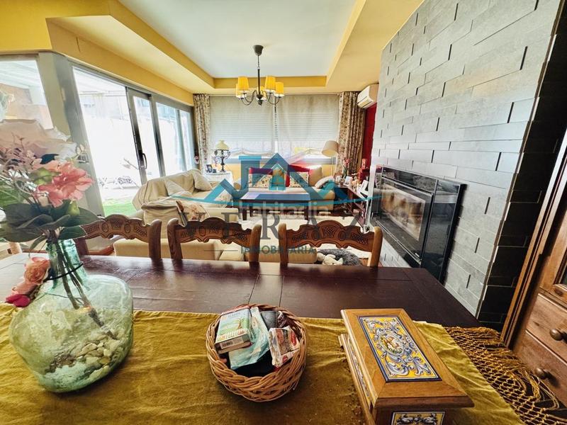 Foto 22deb5fb-a38b-4171-be77-cb0e6cfd8b89. Casa adosada en Hospital-Nuevo Centro Talavera de la Reina