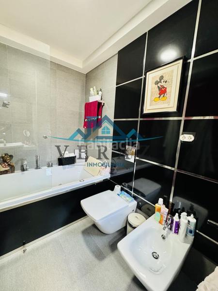 Foto 47fd0ee7-2318-41c7-8254-06d5e778d902. Casa adosada en Hospital-Nuevo Centro Talavera de la Reina