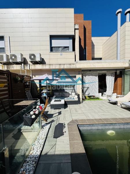 Foto a5f0321f-66fd-44da-908f-1da4f8ed0a03. Casa adosada en Hospital-Nuevo Centro Talavera de la Reina