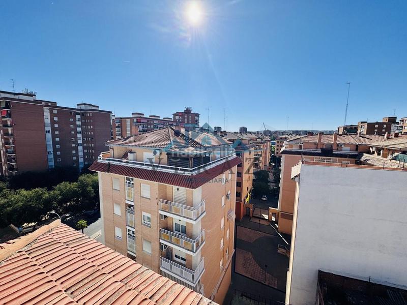 Foto b7ea7c0f-958f-423f-b22a-fb666cb28da1. Dachwohnung in del pilar 27 in El Pilar-La Estación Talavera de la Reina