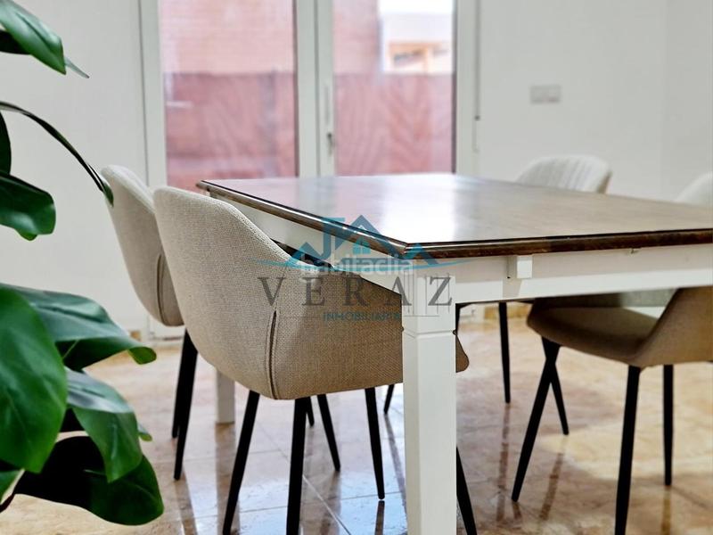 Foto b347c70d-d1bd-4703-a15e-a5201f761c40. Location maison jumelée avec chauffage parking dans Lucillos