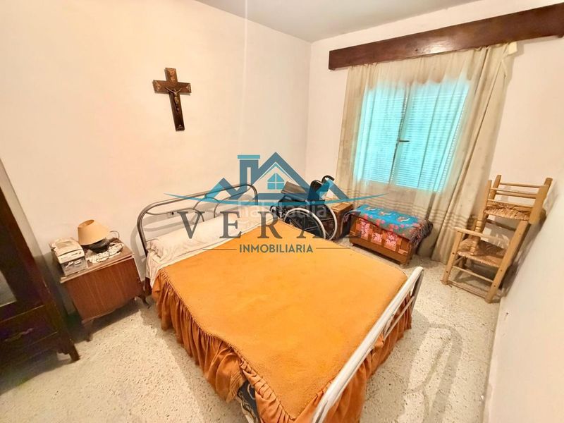 Foto ce06cbc9-72ee-49a3-980c-0473aaa82d9d. Casa a Velada