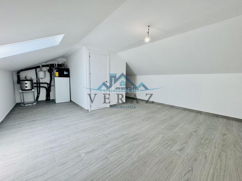 Foto b9731053-ea91-4e8d-a4a6-0b2e10829492. Haus in bratislava 43 in Hospital-Nuevo Centro Talavera de la Reina