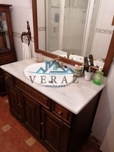 Foto f4431f40-87a8-4698-a556-e4f66ae1a8ff. Casa amb calefacció a Lagartera