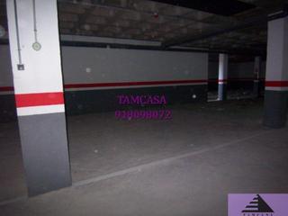 Aparcament cotxe a El Quiñón. Seseñagaraje