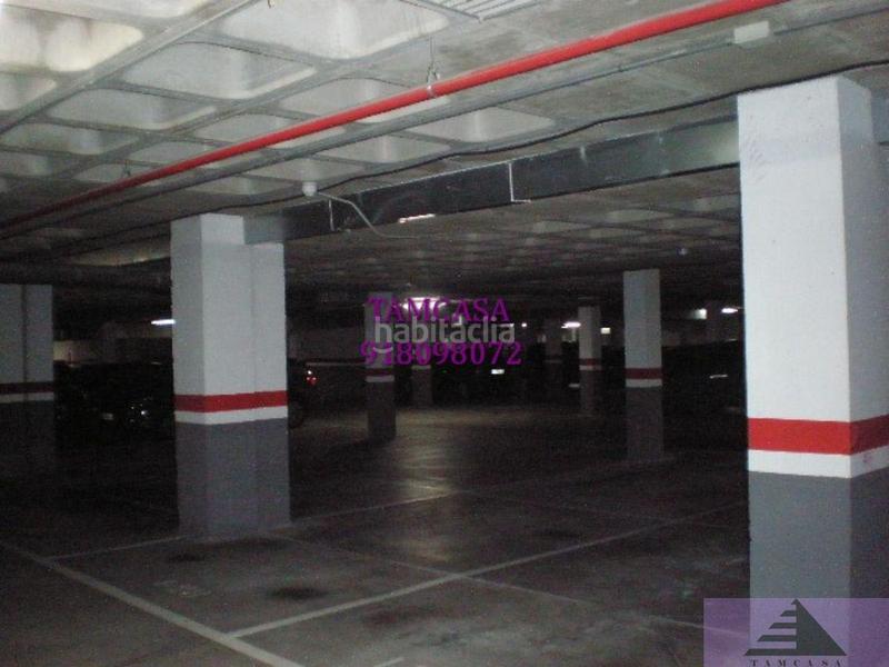 Foto d5fc1161-80d1-4660-8868-bd8a99033cda. Aparcament cotxe a domenico veneciano 5 a El Quiñón Seseña