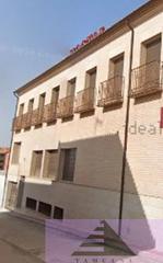 Edifici a Lominchar. Lomincharedificio