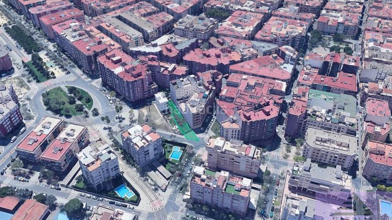 Foto 721055ae-ecf6-41d0-8e0f-795e7e06c5a1. Terreno residencial en marta barrie 9 terreno en Carolinas Altas Alicante