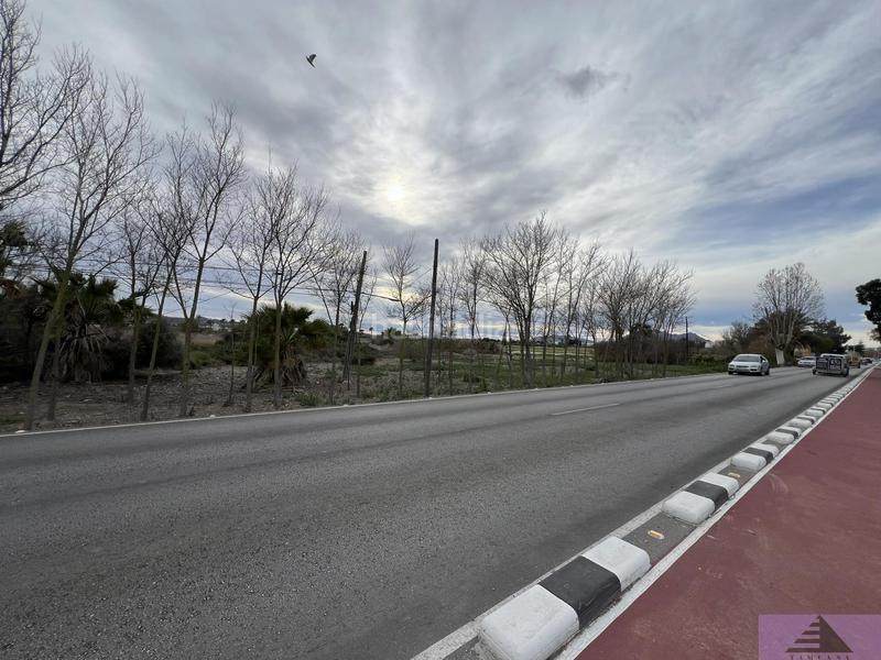 Foto 42dbb388-34cf-4d4e-8abc-b4b0ee13013d. Residential plot in doctor maranon 68 in Almoradí