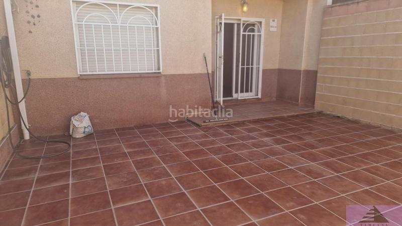 Foto dde2a60e-7d1d-4f9c-bceb-ecd6036d6e97. Chalet  en Las Lomas Seseña