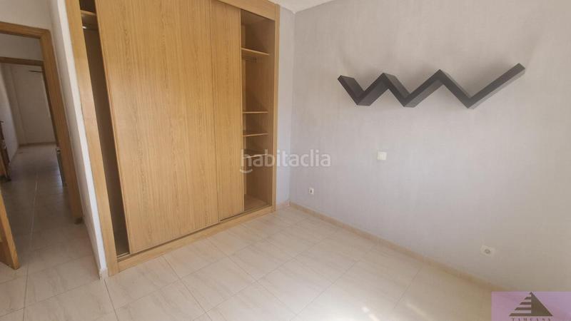 Foto f528d9b4-495f-411a-b9a2-9c88ea479151. Chalet  en Las Lomas Seseña