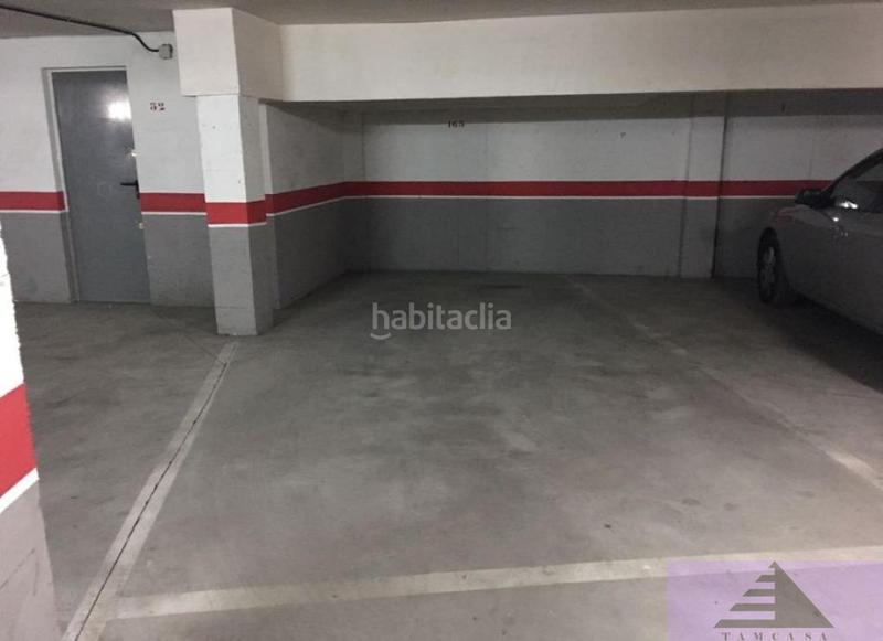 Foto 229c3b01-805f-4dc4-9bf0-5b831c8c1c9a. Parking voiture dans Centro de Especialidades Ocaña