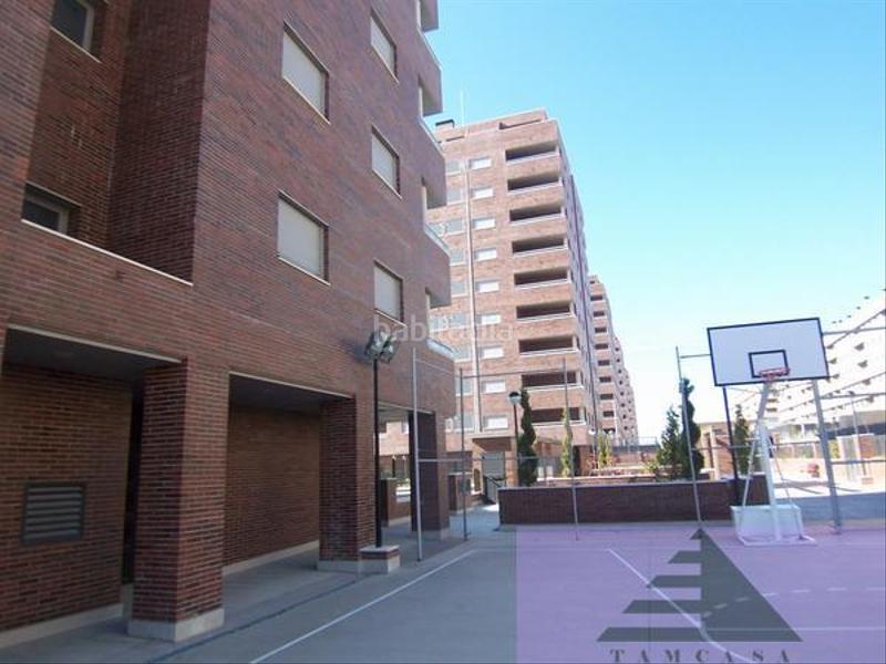 Foto 7da6fe65-d887-40f1-a2d2-3cb09f91ee01. Appartement avec chauffage parking piscine dans El Quiñón Seseña