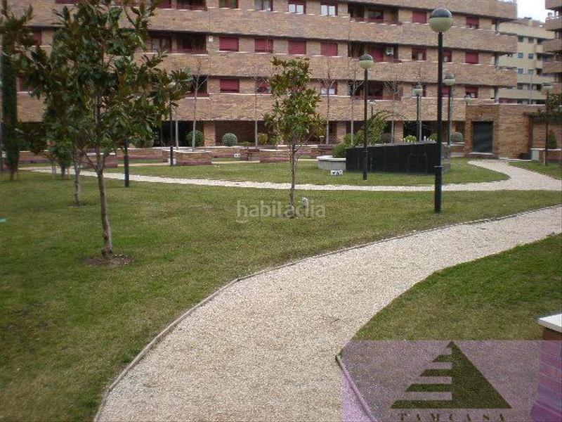 Foto f414d6b9-b92b-4b03-bda6-3224c9e00735. Etagenwohnung mit heizung pool in El Quiñón Seseña