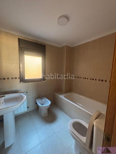 Foto b77d73ce-d63f-4461-9b95-f0a8d8798cad. Etagenwohnung mit heizung parking pool in El Quiñón Seseña
