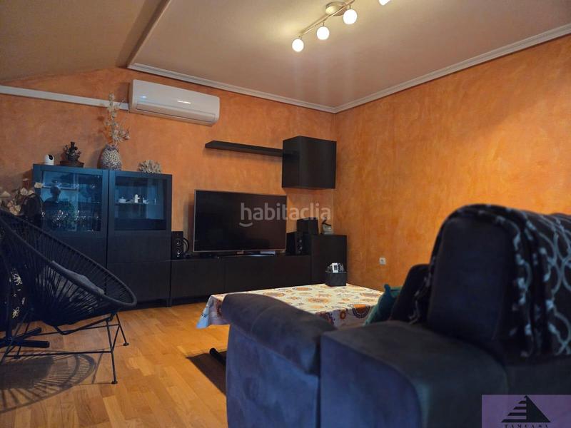 Foto 8401f9b2-fcaf-4d2d-836a-d5141c9c506f. Dachwohnung mit heizung parking pool in El Quiñón Seseña