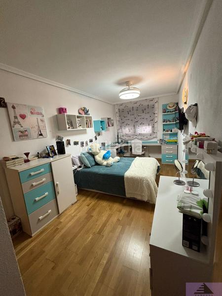 Foto cf2c50f0-3ba7-48db-9345-69ac7df4ce53. Appartamento con riscaldamento parcheggio piscina in Seseña