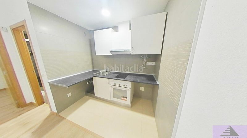 Foto a15c0b3d-82c1-4579-9aa5-9d9f0406c72b. Apartament amb calefacció aparcament a Centro Aranjuez