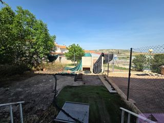 Chalet in Huerta de Valdecarábanos. Seseñachalet