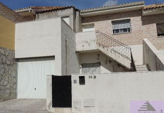 Chalet in Yeles. Yeleschalet