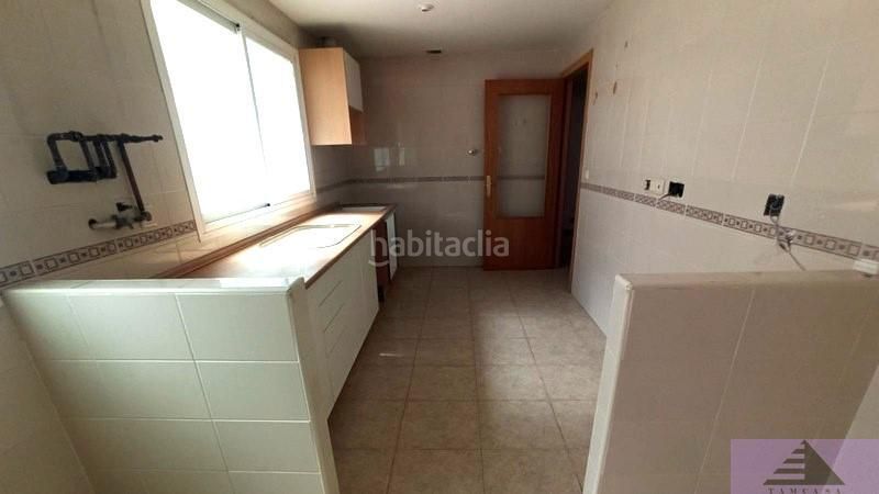 Foto a15d97d7-32cb-4df3-8e42-6829789fca8f. Pis amb aparcament a Centro Illescas