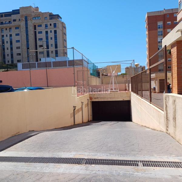 Foto 13ac4a97-4b06-45bb-9eeb-3475b2ebd518. Parking coche plaza de parking trastero en playa san juan en Alicante