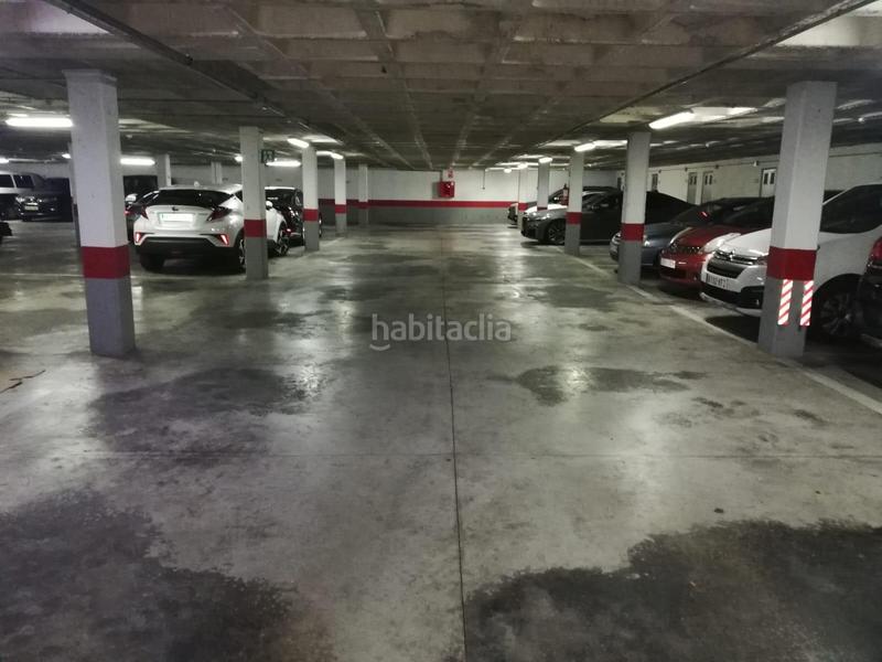 Foto edde723b-21a6-4c30-8e84-900047ce8acd. Parking coche plaza de parking trastero en playa san juan en Alicante